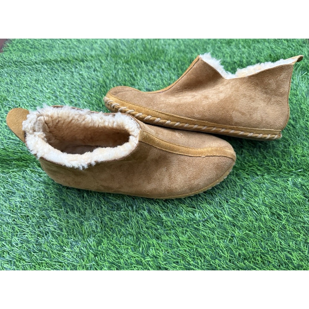 L.L. Bean Wicked Good Slippers Suede Shearling Bootie Mocs Sofe Sole Women's 9